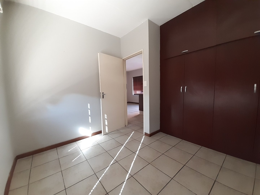 2 Bedroom Property for Sale in Bult South North West